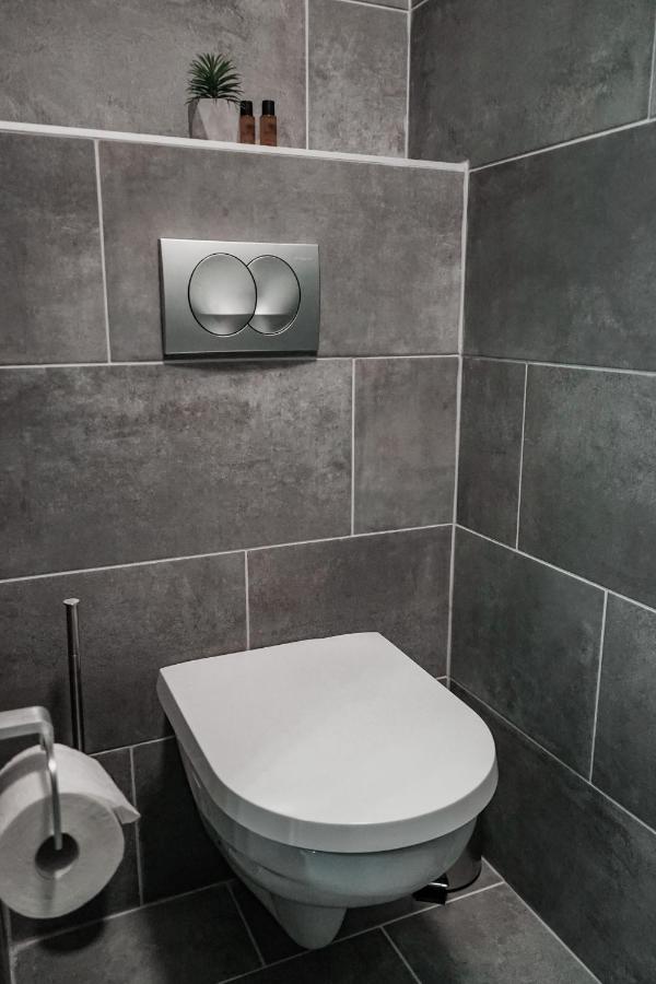 Downtown Pearl Apartments Budapest Esterno foto